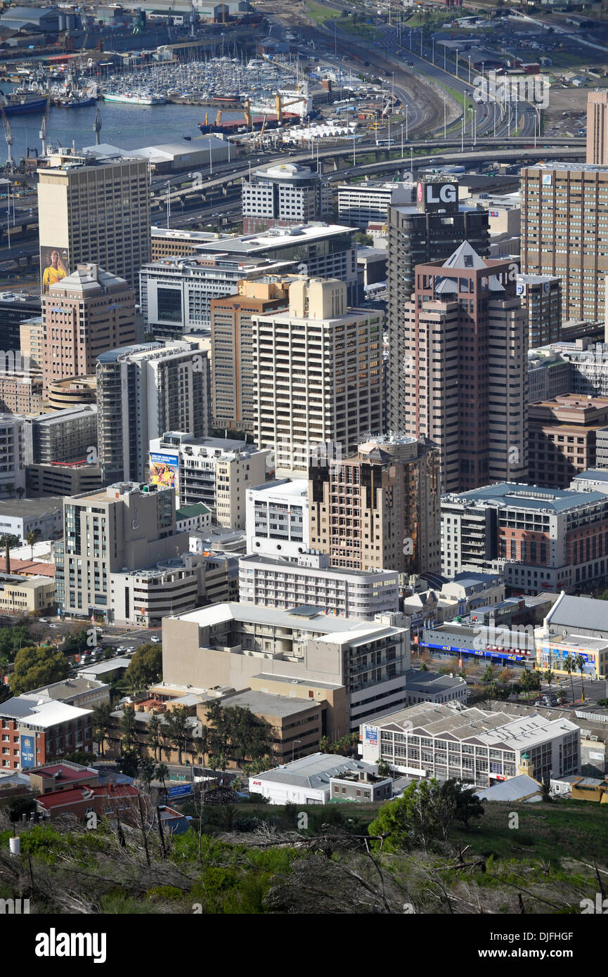 13 juin 2010 - Cape Town, AFRIQUE DU SUD - Centre-ville de Cape Town est vu de Signal Hill Dimanche 13 Juin 2010 à Cape Town, Afrique du Sud. (Crédit Image : © Mark Sobhani/ZUMApress.com) Banque D'Images