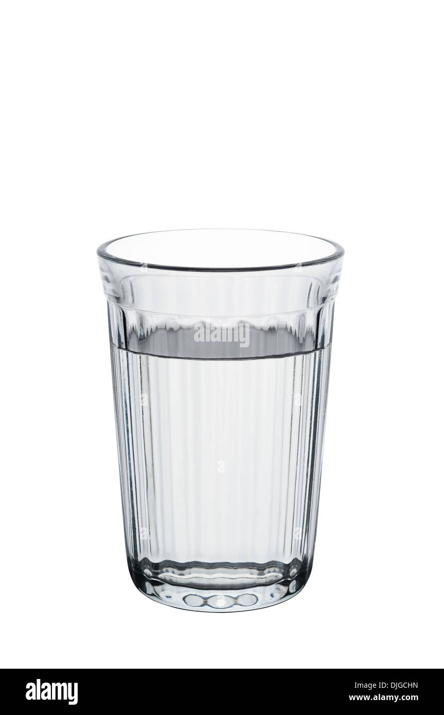 Un type de verre traditionnelle 'Osteria' plein d'eau fraîche et transparente Banque D'Images