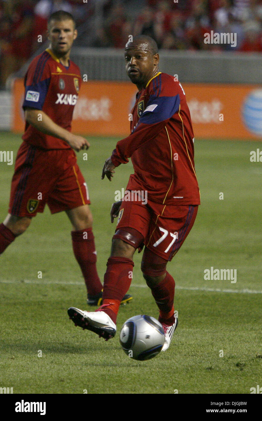 24 juillet 2010 - Sandy, Utah, États-Unis d'Amérique - 24 juillet 2010 : milieu de terrain Andy Williams (77). Real Salt Lake tie Chivas USA 1-1 dans Rio Tinto Stadium..Crédit obligatoire : Stephen Holt / Southcreek Global (Image Crédit : © Southcreek/ZUMApress.com) mondial Banque D'Images