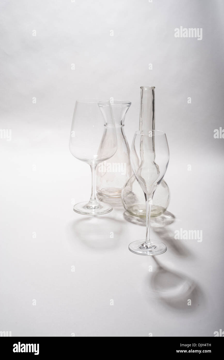 Vin rouge, bouteille et verres pour sommelier Banque D'Images