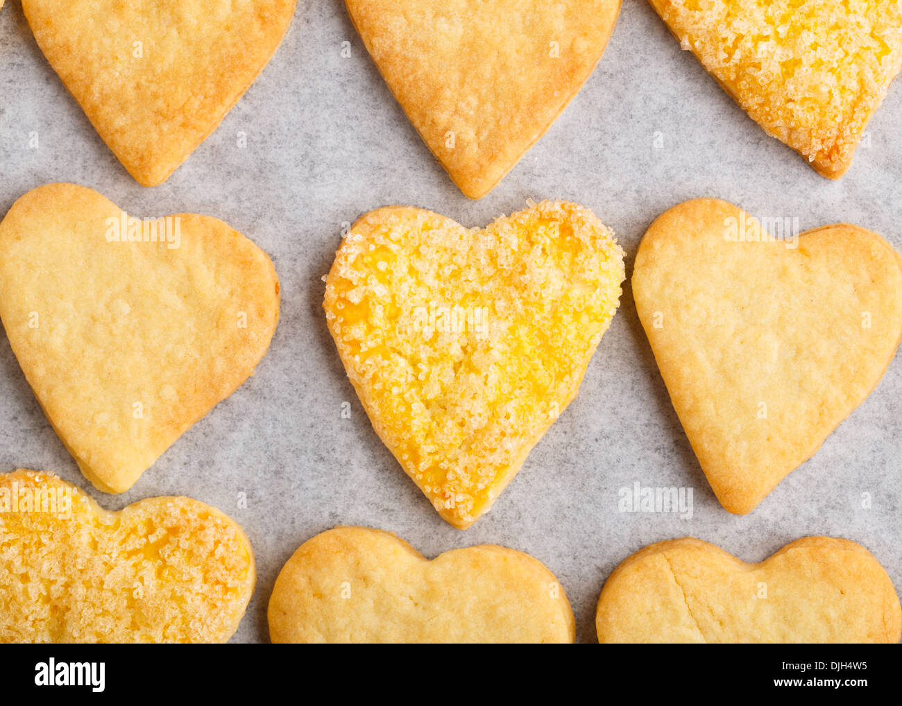 Les cookies en forme de coeur Banque D'Images