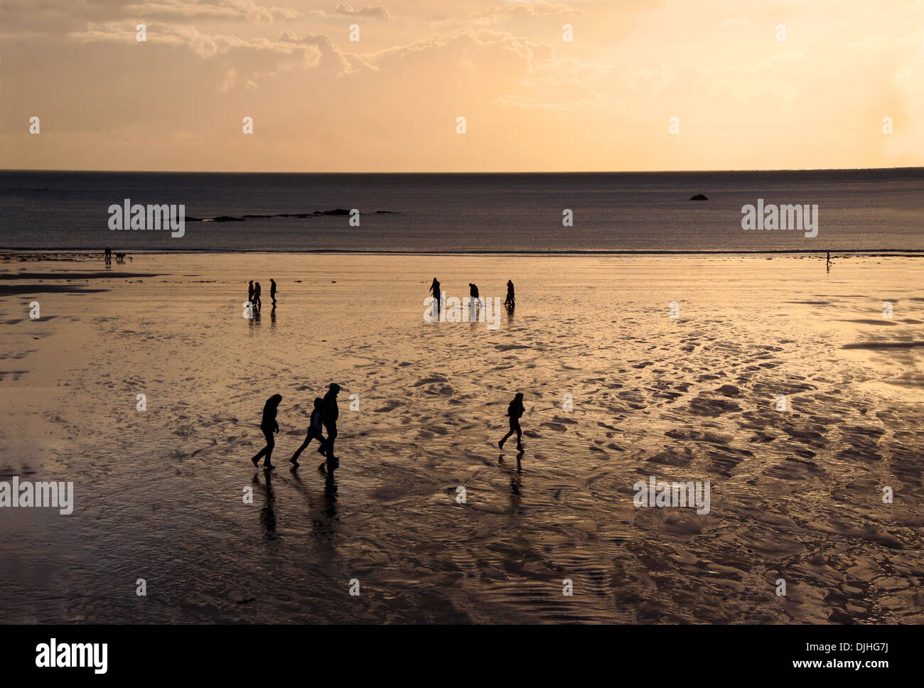 La plage à St Brelade, Jersey, le jour de l'an 2013 Banque D'Images