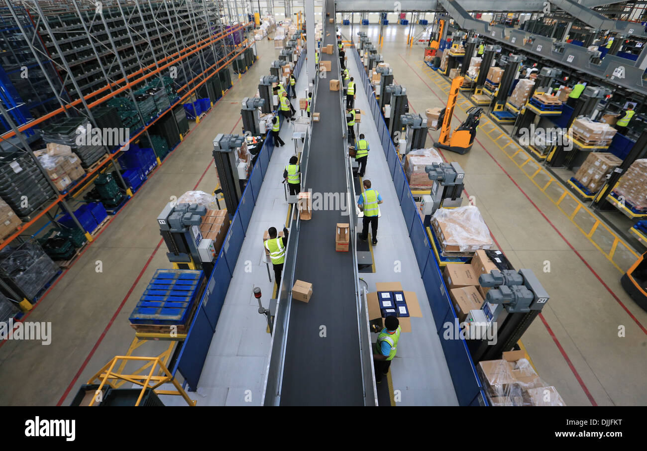 John lewis milton keynes Banque de photographies et d’images à haute