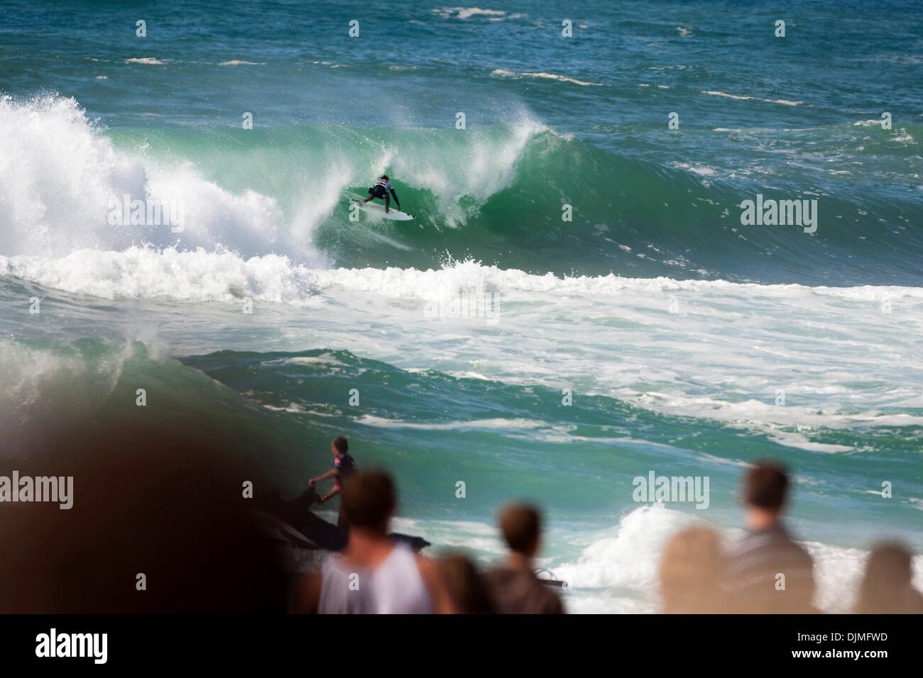 Sep 26, 2010 - Hossegor, France - Daniel ANDRE (Guaruja, Bra) s'est classé deuxième à son tour 1 chaleur du Quiksilver Pro France. Daniel perdu par seulement 0,06 d'un point à australien et ancien champion de l'événement A. Buchan et va maintenant surf 2 Ronde où une victoire est nécessaire pour éviter l'élimination. Le Quiksilver Pro France est stop no. 7 de 10 sur l'ASP World Tour 2010 et déclenche le Euorpea Banque D'Images