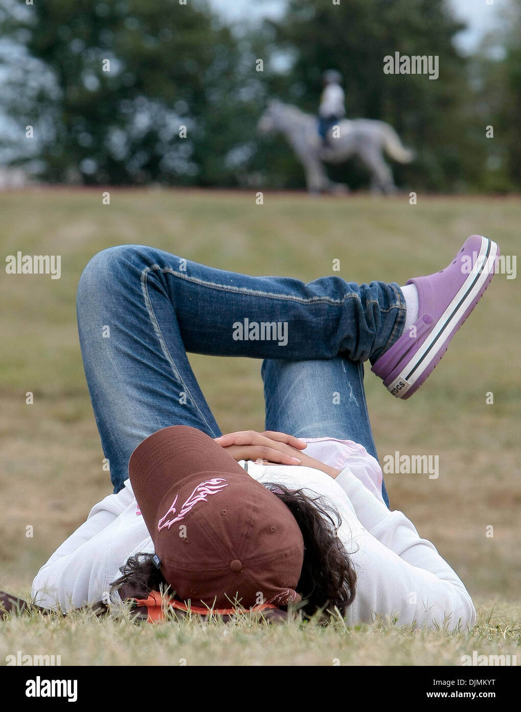 26 septembre 2010 - USA - les cavaliers d'endurance ont traversé l'Utah campagne dans un 99 milles Dimanche, 26 Septembre, 2010. Cavalier mexicain Maryana Meixueiro, 14, vu que les concurrents galopé par à la fin de leurs boucles. Photo par Jonathan Palmer (crédit Image : © Lexington Herald-Leader/ZUMApress.com) Banque D'Images