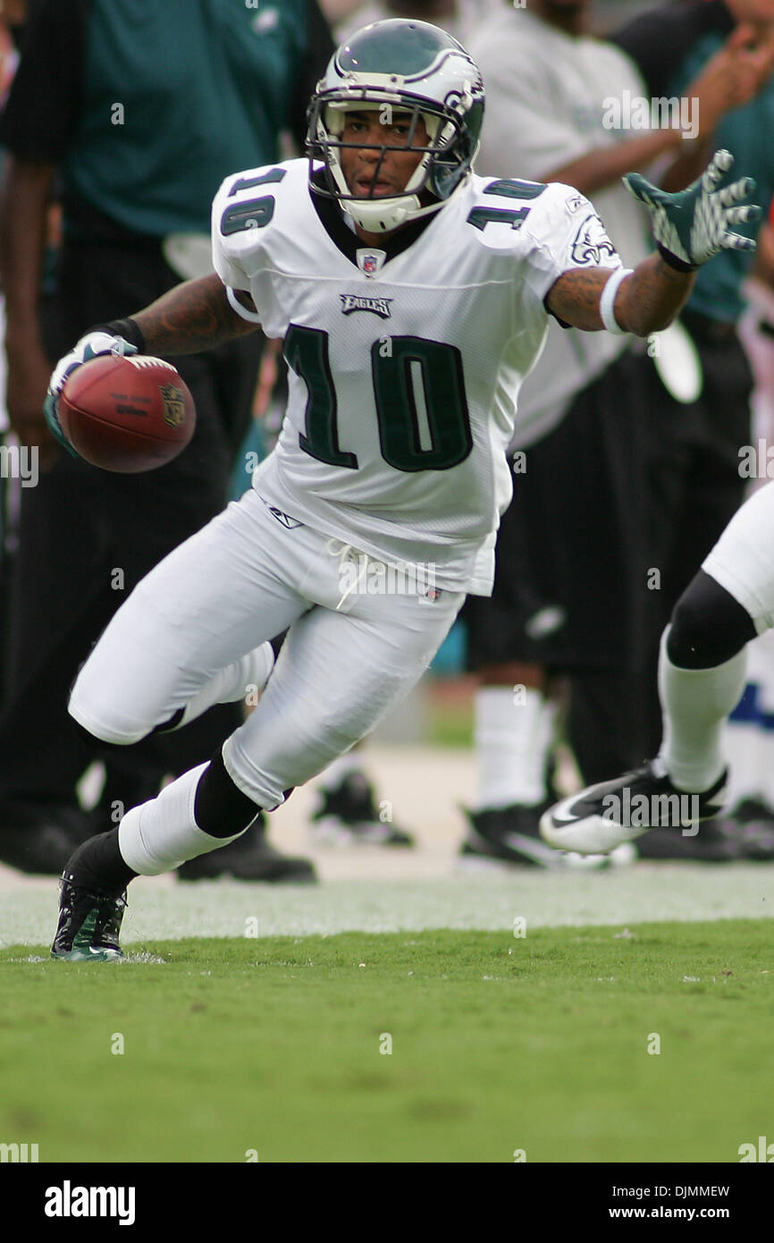 26 septembre 2010 - Jacksonville, Florida, United States of America - Philadelphia Eagles receveur DeSean Jackson (# 10) en action contre les jaguars de Jacksonville à Everbank Field à Jacksonville, en Floride. Défait Philadelphie Jacksonville 28-3. (Crédit Image : © David Roseblum/ZUMApress.com) Southcreek/mondial Banque D'Images