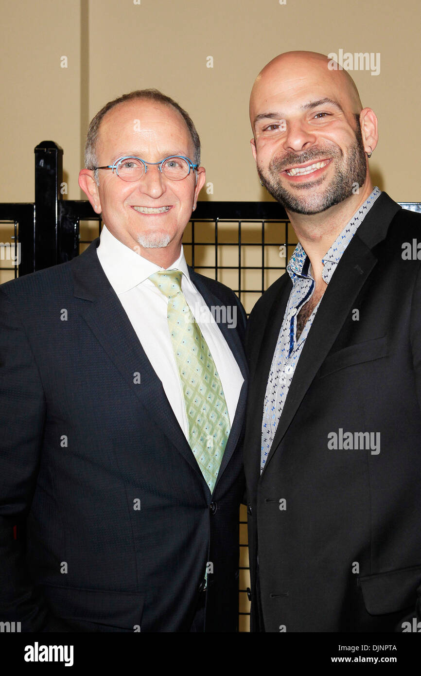 Charles Zukow Kevin Kopjak Inauguration de Pooch Hotel Los Angeles Californie - 03.05.12 : Banque D'Images
