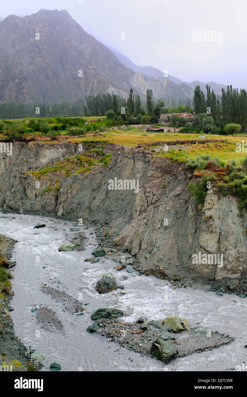 Vallée Oytagh Kizilsu, Préfecture, la région autonome ouïghoure du Xinjiang, Chine Banque D'Images