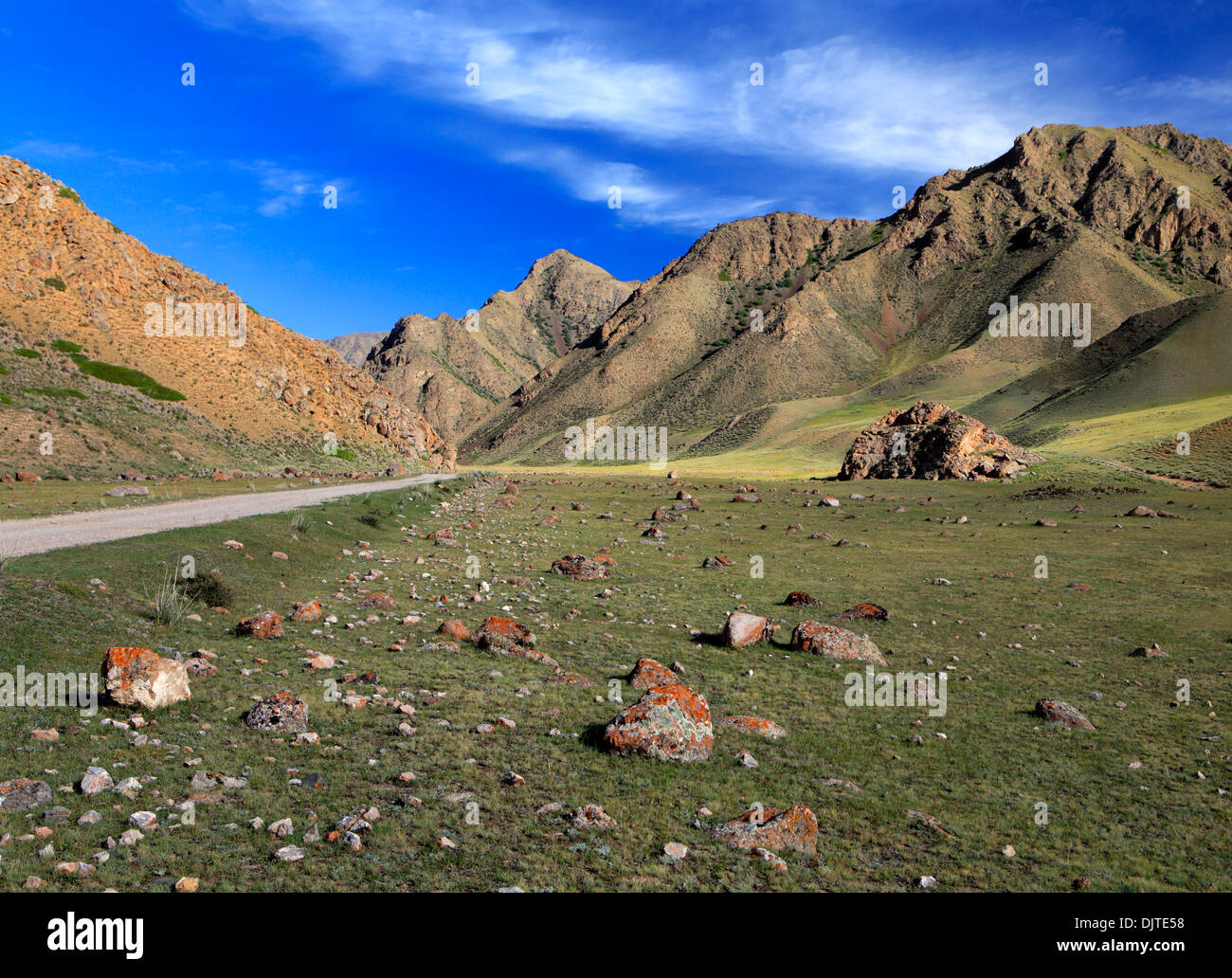 Route vers le lac Kol chanson, l'oblast de Naryn, Kirghizistan Banque D'Images