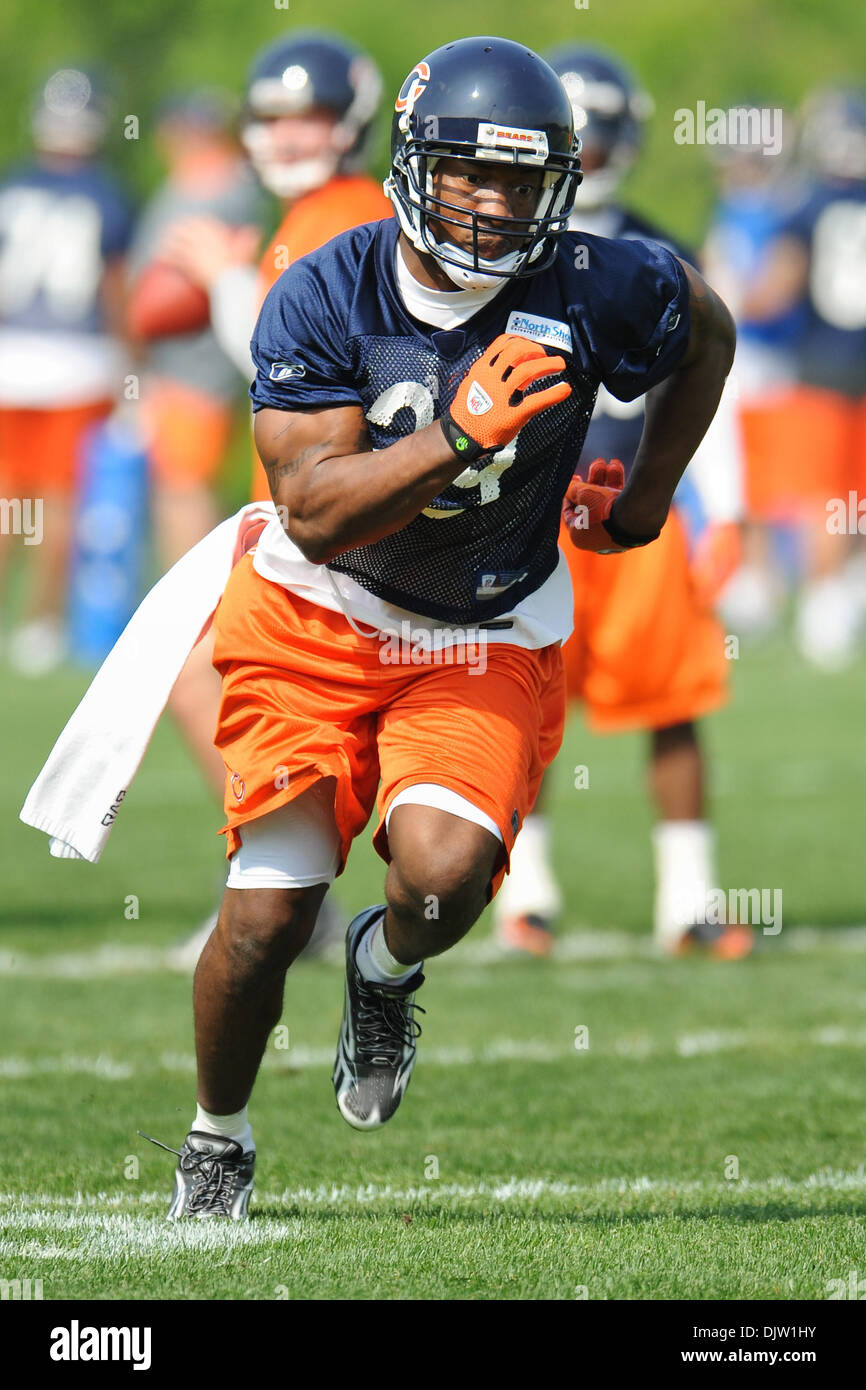 D'utiliser de nouveau Chester Taylor (29) exécute une note de route pendant l'ours de Chicago pratique minicamp à Halas Hall à Lake Forest, Illinois. (Crédit Image : © John Rowland/ZUMApress.com) Southcreek/mondial Banque D'Images