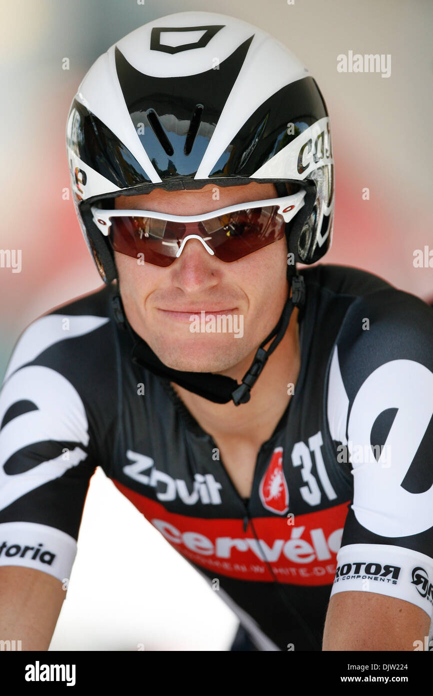 22 Mai 2010 : Oscar Pujol Munoz de Cervelo Test Team s'apprête à monter le contre-la-montre dans le centre-ville de Los Angeles au cours de l'étape 7 de l'Amgen Tour de Californie. Oscar a pour terminer en 60e place avec le temps de 00,46'28''. Crédit obligatoire : Brandon Parry / Southcreek Global (Image Crédit : © Brandon Parry/ZUMApress.com) Southcreek/mondial Banque D'Images