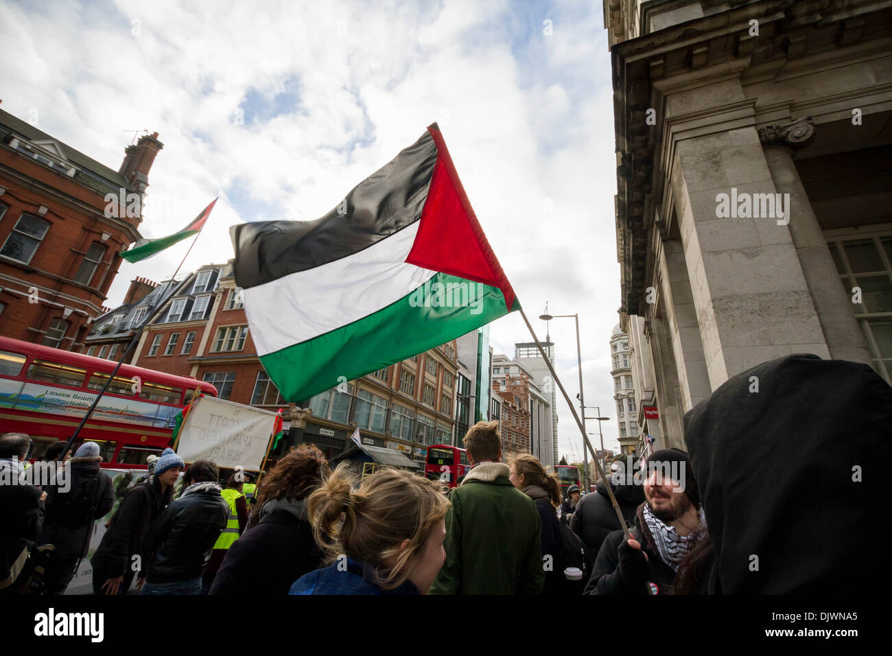 Plan Prawer "journée de colère" par l'Ambassade israélienne à Londres Banque D'Images