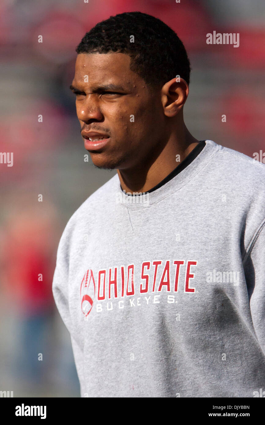 Le 27 novembre 2010 - Columbus, Ohio, États-Unis d'Amérique - Ohio State Buckeyes quarterback Terrelle Pryor (2) avant le match contre le Michigan Wolverines joué au stade de l'Ohio à Columbus, Ohio. (Crédit Image : © Frank Jansky/global/ZUMAPRESS.com) Southcreek Banque D'Images