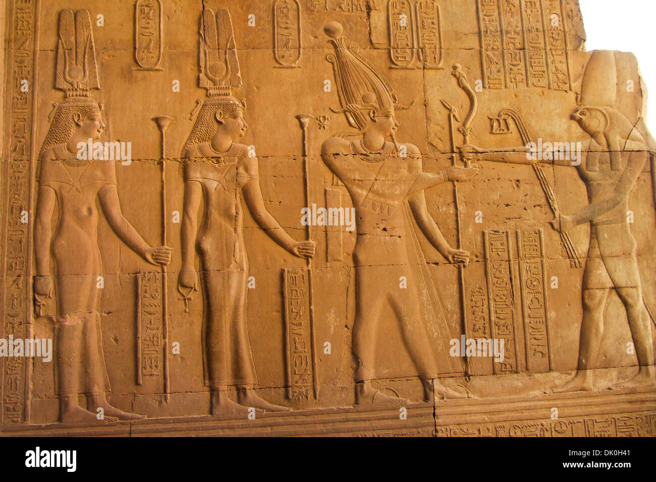 Scène de l'Égypte ancienne et script Banque D'Images