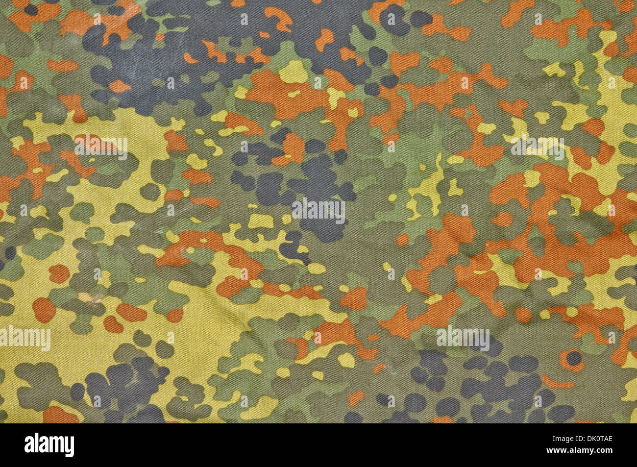 La force armée tissu camouflage multicam texture background Banque D'Images
