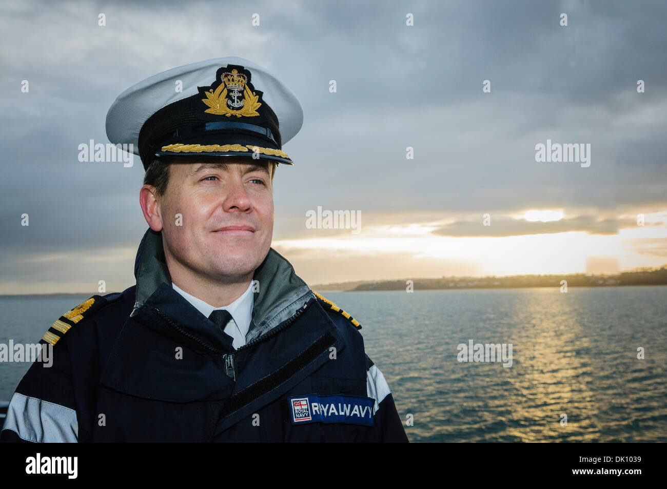 Belfast, Irlande du Nord. 30Th Nov 2013 - commandant du HMS Monmouth Ruddock, une frégate de la Marine royale 23 type de crédit : Stephen Barnes/Alamy Live News Banque D'Images