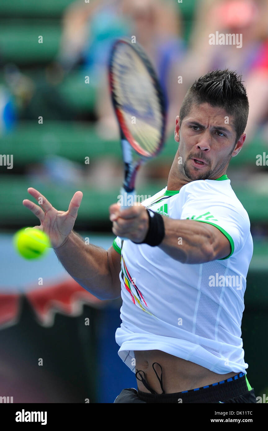 12 janvier 2011 - Melbourne, Victoria, Australie - Fernando Verdasco (ESP) frappe un coup droit dans un match contre GAEL MONFILS (FRA) le premier jour de l'AAMI 2011 Classic à Kooyong Tennis Club à Melbourne, Australie. (Crédit Image : © basse Sydney/global/ZUMAPRESS.com) Southcreek Banque D'Images