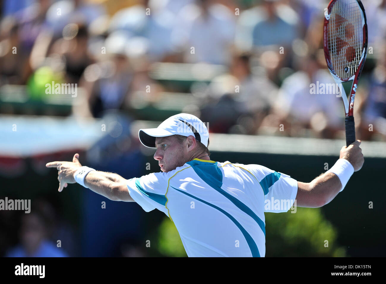 15 janvier 2011 - Melbourne, Victoria, Australie - Lleyton Hewitt (AUS) frappe un coup droit à la finale du 2011 AAMI Classic contre Gaël Monfils (FRA) à Kooyong Tennis Club à Melbourne, Australie. (Crédit Image : © basse Sydney/global/ZUMAPRESS.com) Southcreek Banque D'Images