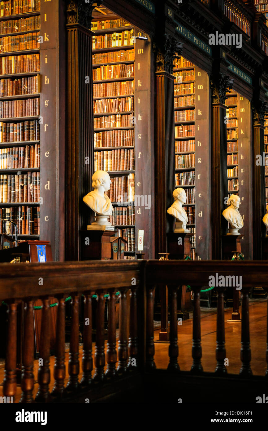 Bibliothèque de Trinity College, Dublin Banque D'Images