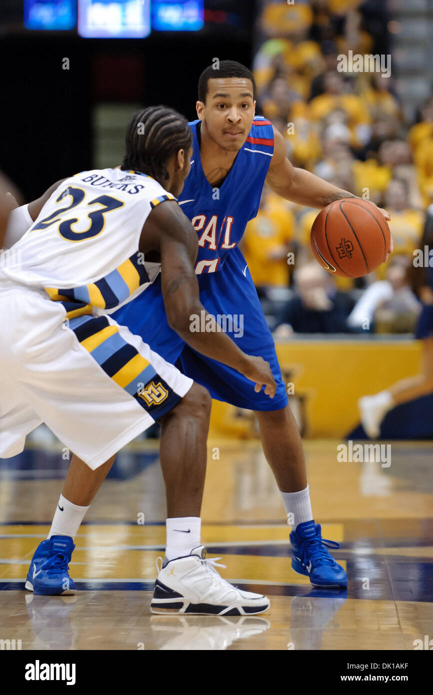 18 janvier 2011 - Milwaukee, Wisconsin, États-Unis - Garde côtière canadienne DePaul Brandon Young (20) pendant le jeu entre le Marquette Golden Eagles et les démons à la DePaul Blue Bradley Center de Milwaukee, WI. Marquette défait 94-64 DePaul. (Crédit Image : © John Rowland/ZUMAPRESS.com) Southcreek/mondial Banque D'Images