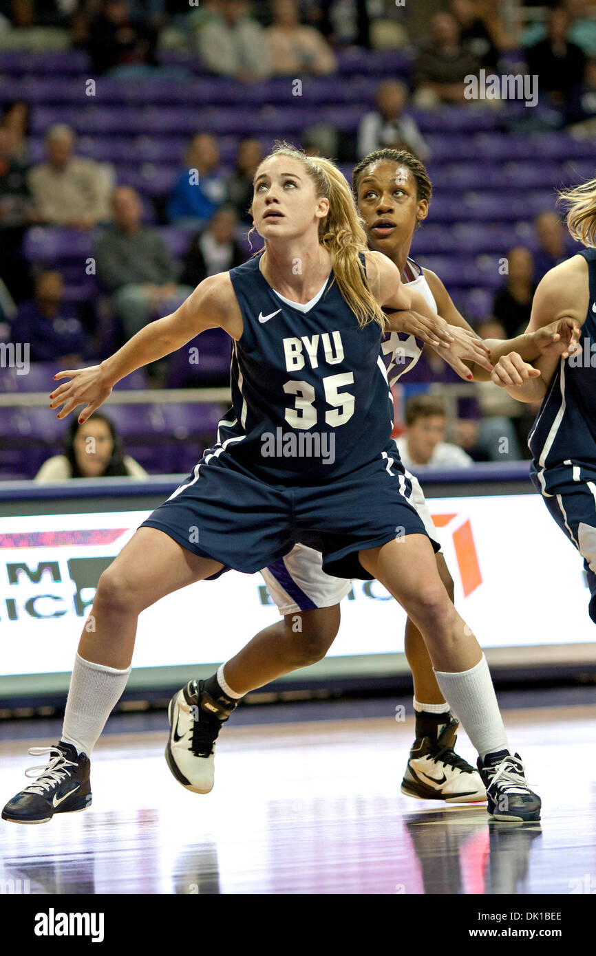 19 janvier 2011 - Fort Worth, Texas, US - BYU Cougars Avant Kristen Riley (35) en action contre le TCU Horned Frogs. Défaites TCU BYU 54-51 à Daniel-Meyer Coliseum. (Crédit Image : © Andrew Dieb/global/ZUMAPRESS.com) Southcreek Banque D'Images