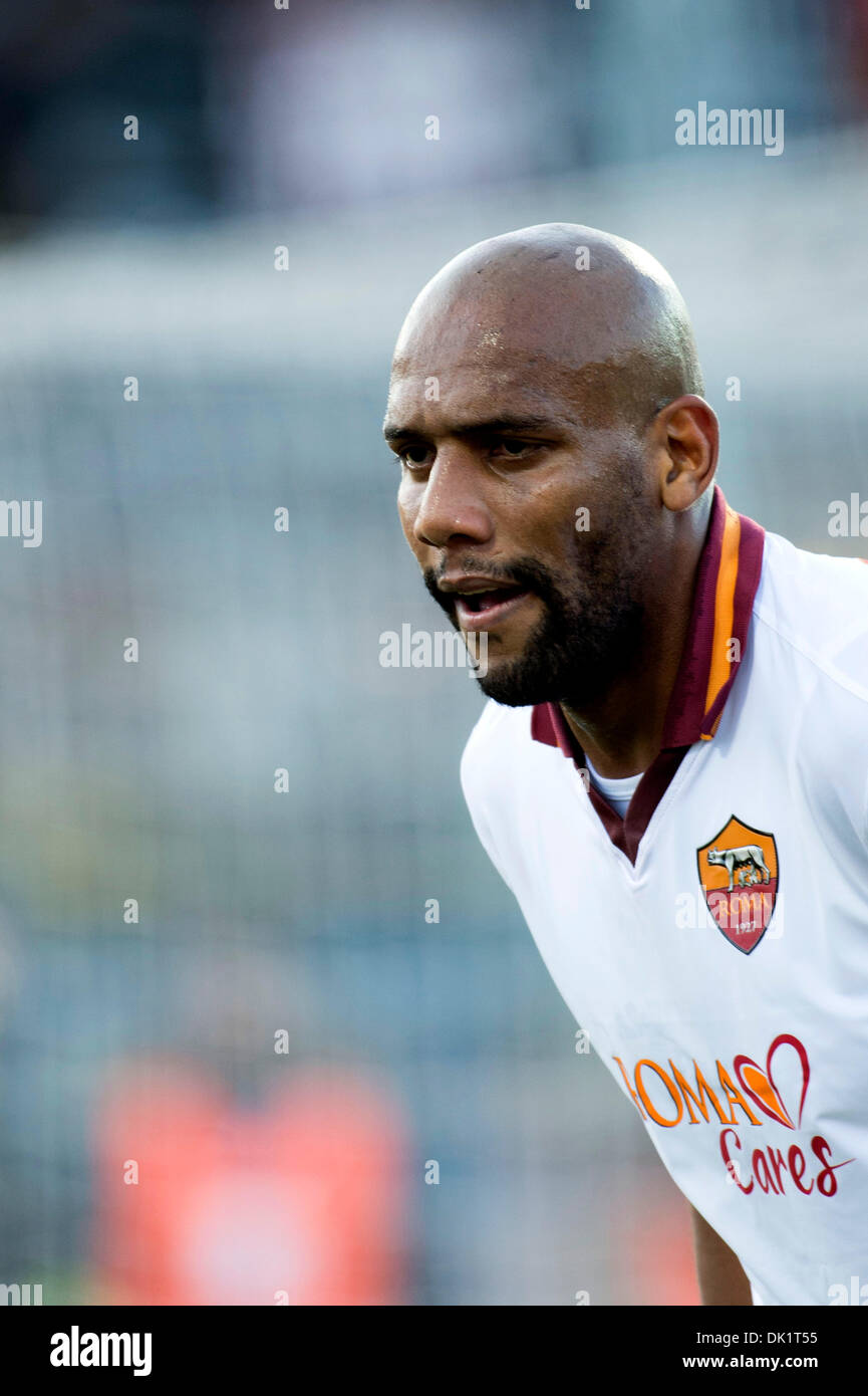 Bergame, Italie. 1er décembre 2013. Maicon (Roma) Football / Soccer : Italien 'Serie' une correspondance entre Atalanta 1-1 Roma à l'Atleti Azzurri d'Italia Stadium à Bergame, Italie . Credit : Maurizio Borsari/AFLO/Alamy Live News Banque D'Images