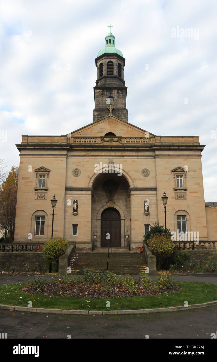 L'extérieur de l'église rédemptoriste St Patricks Edimbourg Ecosse Novembre 2013 Banque D'Images