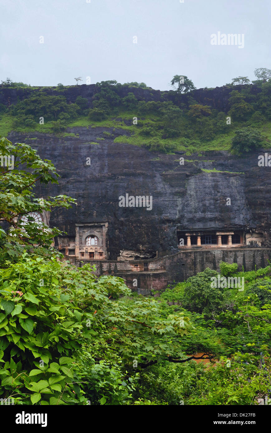 Vue générale de l'Afrique montrant grotte 7 à 10. Grottes d'Ajanta, Aurangabad, Maharashtra, Inde Banque D'Images