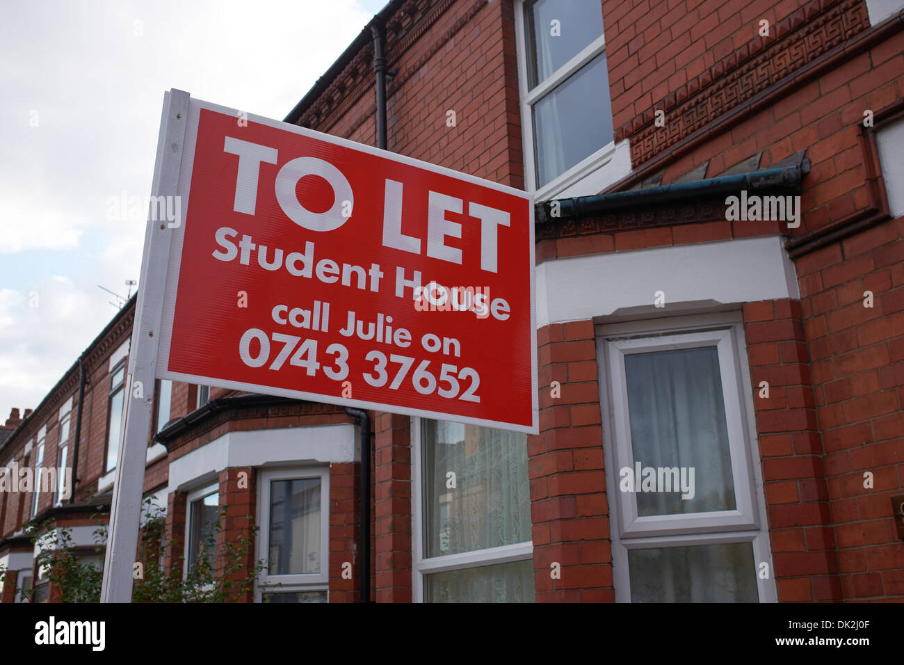 Student House soit par le signe extérieur d'une maison mitoyenne Banque D'Images