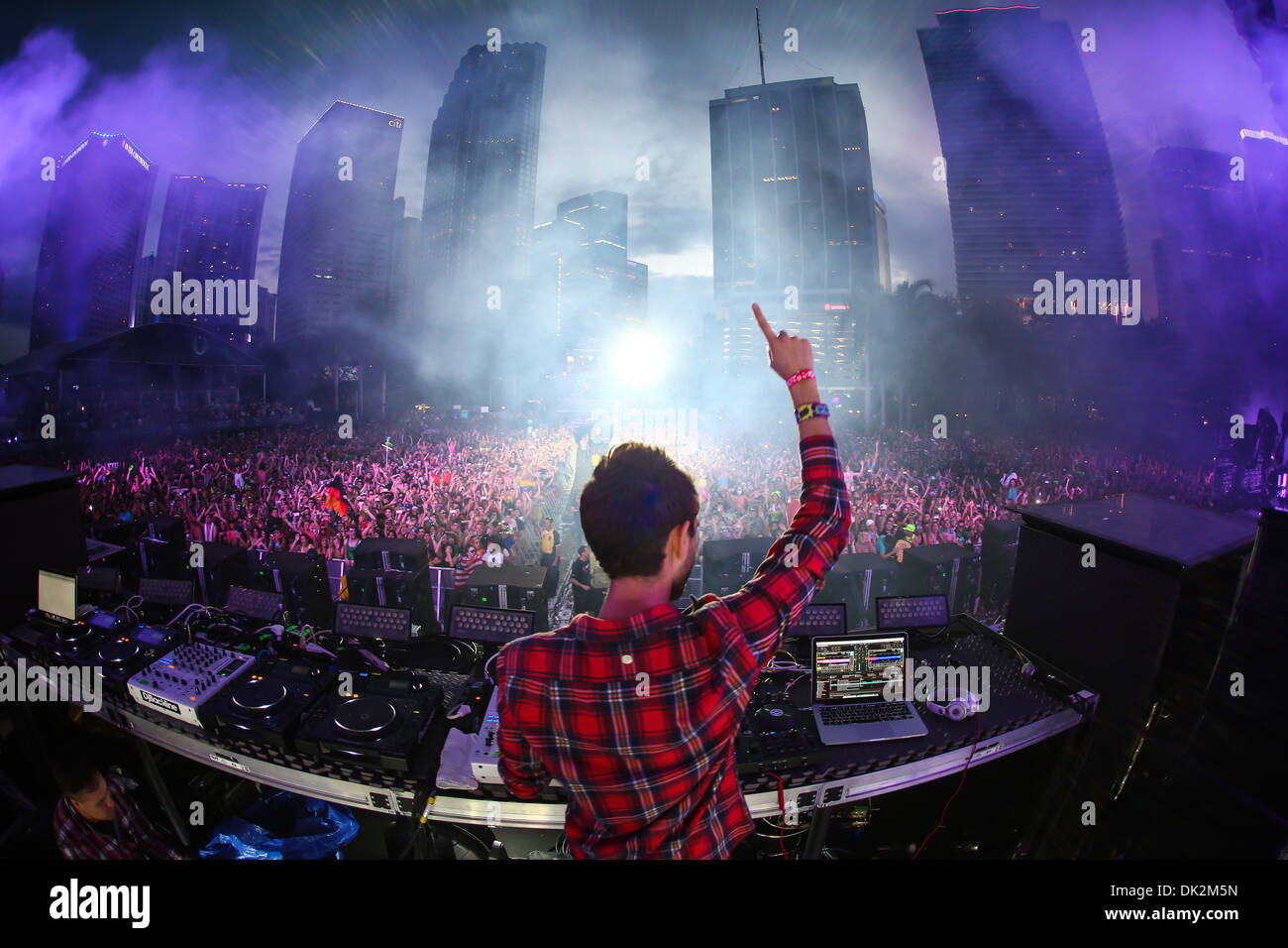 Zedd A Perfroming Ultra Music Festival 13 Photo Stock Alamy