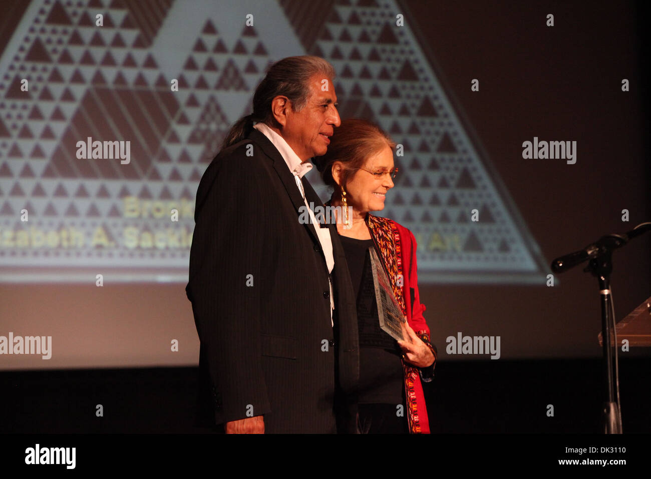 Savon de mari Charlie Honoree Wilma Mankiller Gloria Steinem Sackler Center Premier Prix de l'art féministe tenue à Brooklyn Banque D'Images