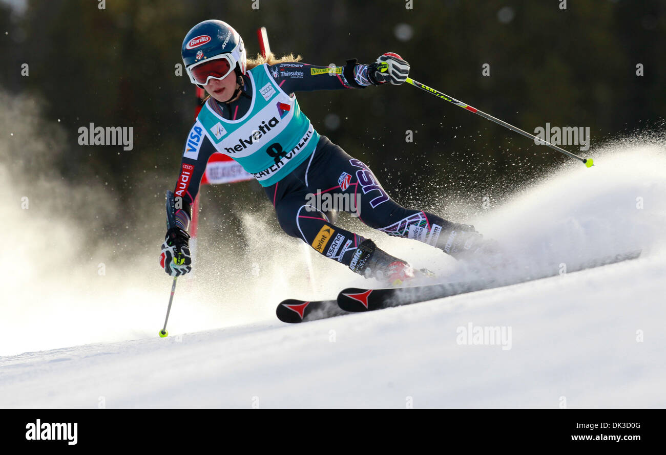 Beaver Creek, Colorado, USA. 2 Décembre, 2013. 12/01/2013 Beaver Creek, Colorado. USA. Mikaela Shiffrin des États-Unis au cours de la première exécution de la Coupe du Monde de ski FIS Slalom géant course sur le nouveau cours de rapaces à Beaver Creek, Coloradorado. Credit : Ralph Lauer/ZUMAPRESS.com/Alamy Live News Banque D'Images