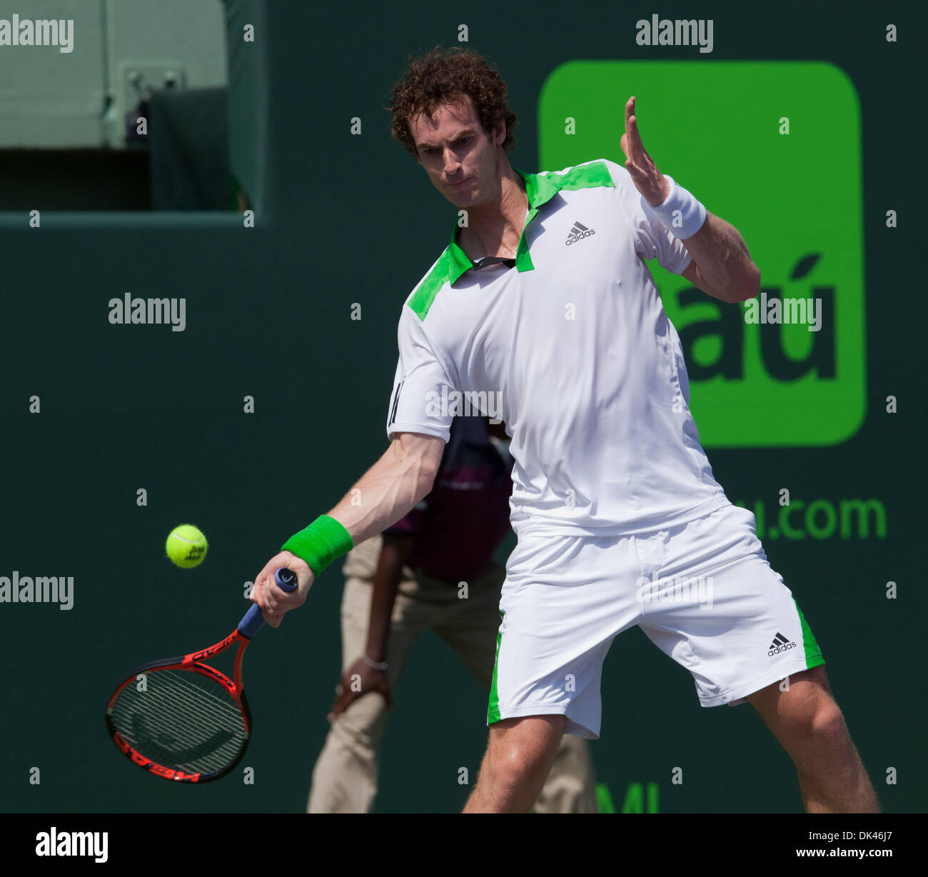 25 mars 2011 - International Tennis - WTA - 2011 Sony Ericcson Open - ven 25 mar 2011 - Le parc Crandon Tennis Center - Key Biscayne - Miami - Floride - USA.Andy Murray (GBR) perd à American Alex Bogomolov 61, 64..Â© Andrew Patron/Bigshots (Photographie Image Crédit : © Andrew Patron/ZUMAPRESS.com) Banque D'Images