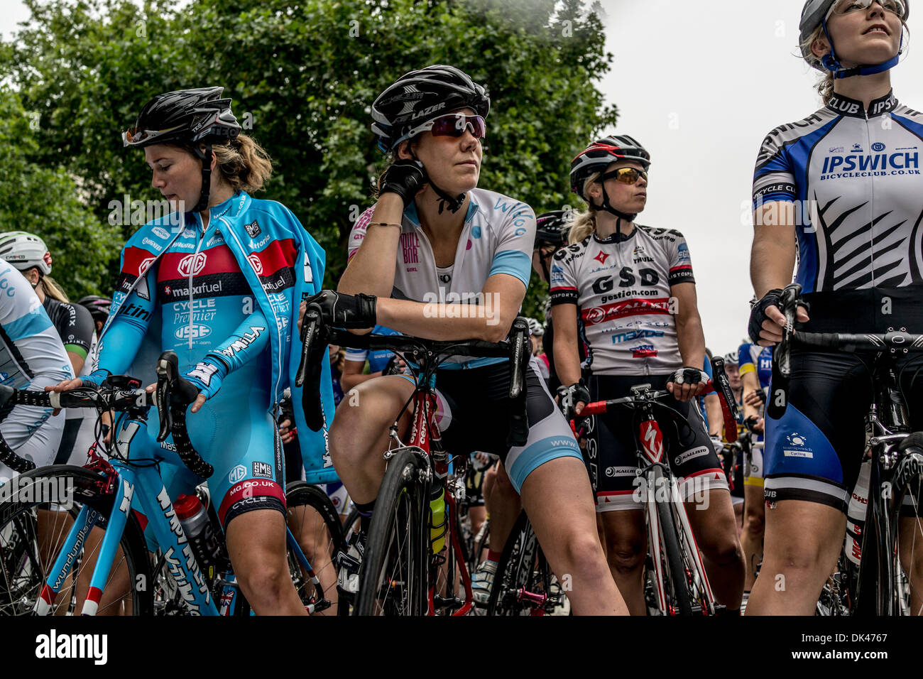 Tour de Bretagne 2013 women's race start line Banque D'Images