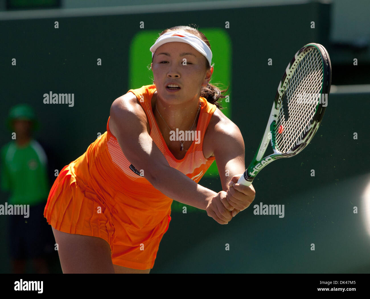 Mar. 26, 2011 - International Tennis - WTA - 2011 Sony Ericcson Open - sam 26 mar 2011 - Le parc Crandon Tennis Center - Key Biscayne - Miami - Floride - USA.Shaui Peng (CHN) bouleverse Svetlana Kuznetsova (RUS) 63,61..Â© Andrew Patron/Bigshots (Photographie Image Crédit : © Andrew Patron/ZUMAPRESS.com) Banque D'Images