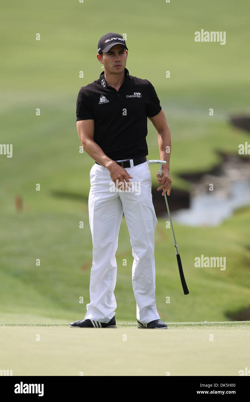 Le 6 mai 2011 - Charlotte, Caroline du Nord, États-Unis - CAMILO VILLEGAS à la Wells Fargo PGA Championship tournament à Quail Hollow Country Club. (Crédit Image : © Jim Dedmon/ZUMAPRESS.com) Banque D'Images