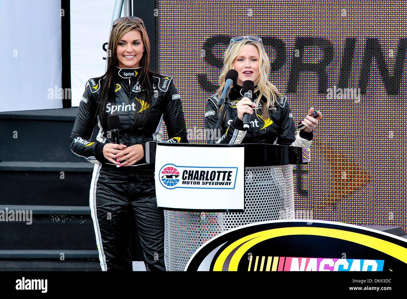 21 mai 2011 - Concord, Caroline du Nord, États-Unis d'Amérique - Coupe Sprint pour prendre l'étape avant la course des étoiles au Charlotte Motor Speedway à Concord, Caroline du Nord (Image Crédit : © Anthony Barham/global/ZUMAPRESS.com) Southcreek Banque D'Images