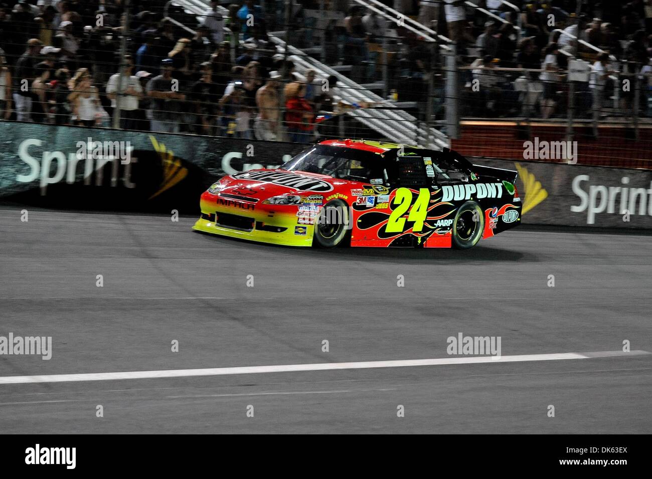 21 mai 2011 - Concord, Caroline du Nord, États-Unis d'Amérique - Sprint Cup Series driver Jeff Gordon (24) au cours de la deuxième partie de l'ensemble Star Race au Charlotte Motor Speedway à Concord, Caroline du Nord (Image Crédit : © Anthony Barham/global/ZUMAPRESS.com) Southcreek Banque D'Images