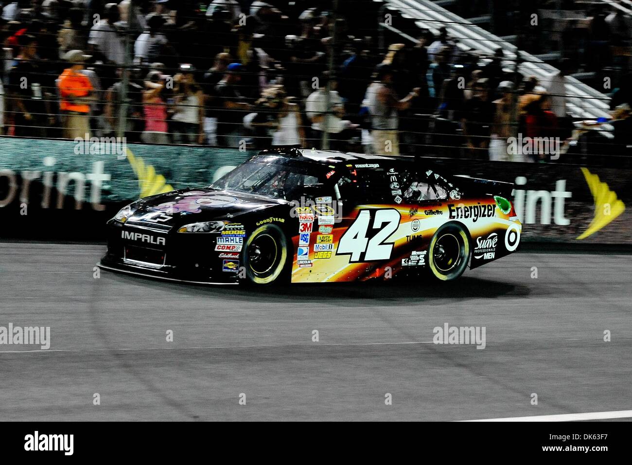 21 mai 2011 - Concord, Caroline du Nord, États-Unis d'Amérique - Sprint Cup Series driver Juan Montoya (42) au cours de la All Star course sur le Charlotte Motor Speedway à Concord, Caroline du Nord (Image Crédit : © Anthony Barham/global/ZUMAPRESS.com) Southcreek Banque D'Images