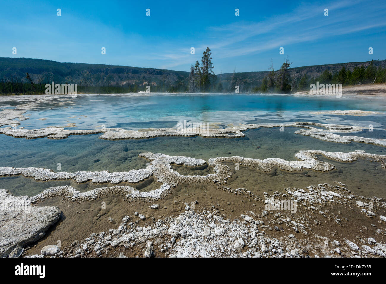 Photographie de l'Artemisia geyser, Parc National de Yellowstone. Banque D'Images