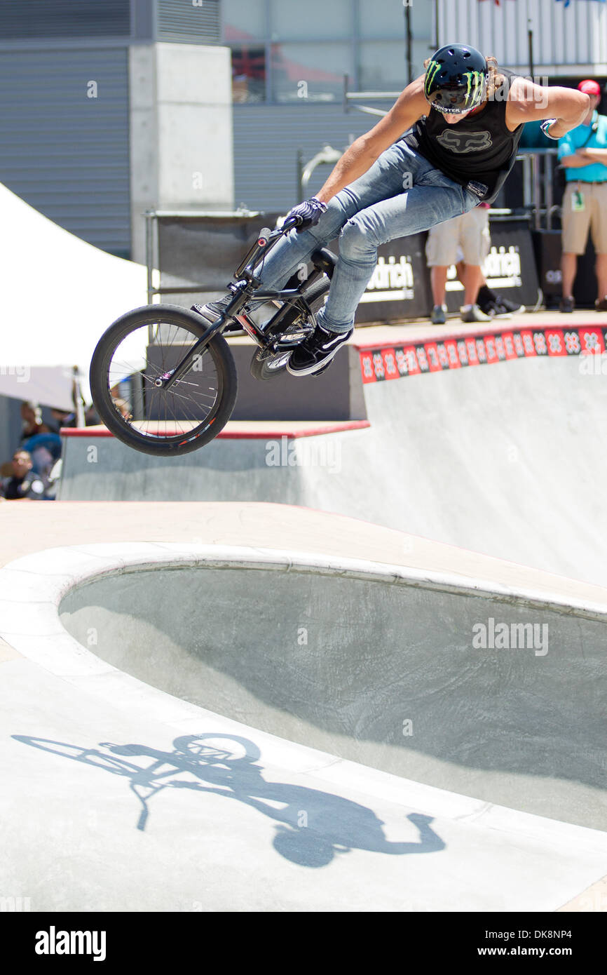 28 juillet 2011 - Los Angeles, Californie, États-Unis - Scotty Cranmer est concurrentiel dans le BMX Freestyle Park-Élimination à Pont de l'événement à Los Angeles. Vivre à Los Angeles, Californie. Cranmer a terminé 2e dans la partie d'élimination. (Crédit Image : © Chris Hunt/ZUMApress.com) Southcreek/mondial Banque D'Images