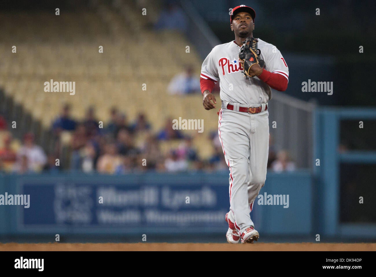 Le 8 août, 2011 - Los Angeles, Californie, États-Unis - Philadelphia Phillies shortstop Jimmy Rollins # 11 au cours de la partie de baseball de ligue majeure entre les Philadelphia Phillies et les Dodgers de Los Angeles au Dodger Stadium. (Crédit Image : © Brandon Parry/global/ZUMAPRESS.com) Southcreek Banque D'Images