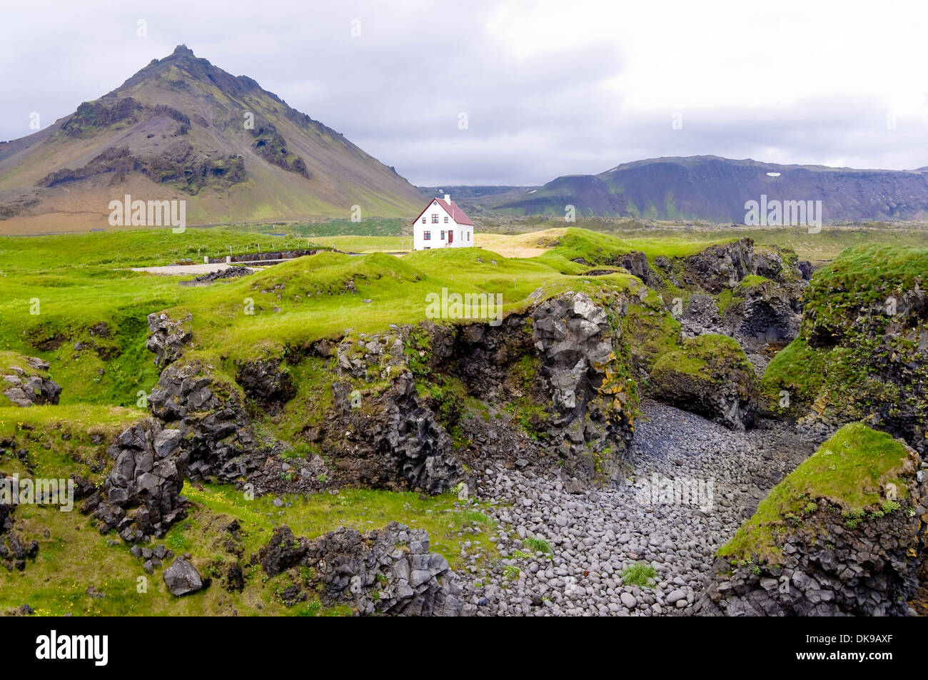 Chambre à distance, Arnarstapi, Islande, de Snæfellsnes Banque D'Images