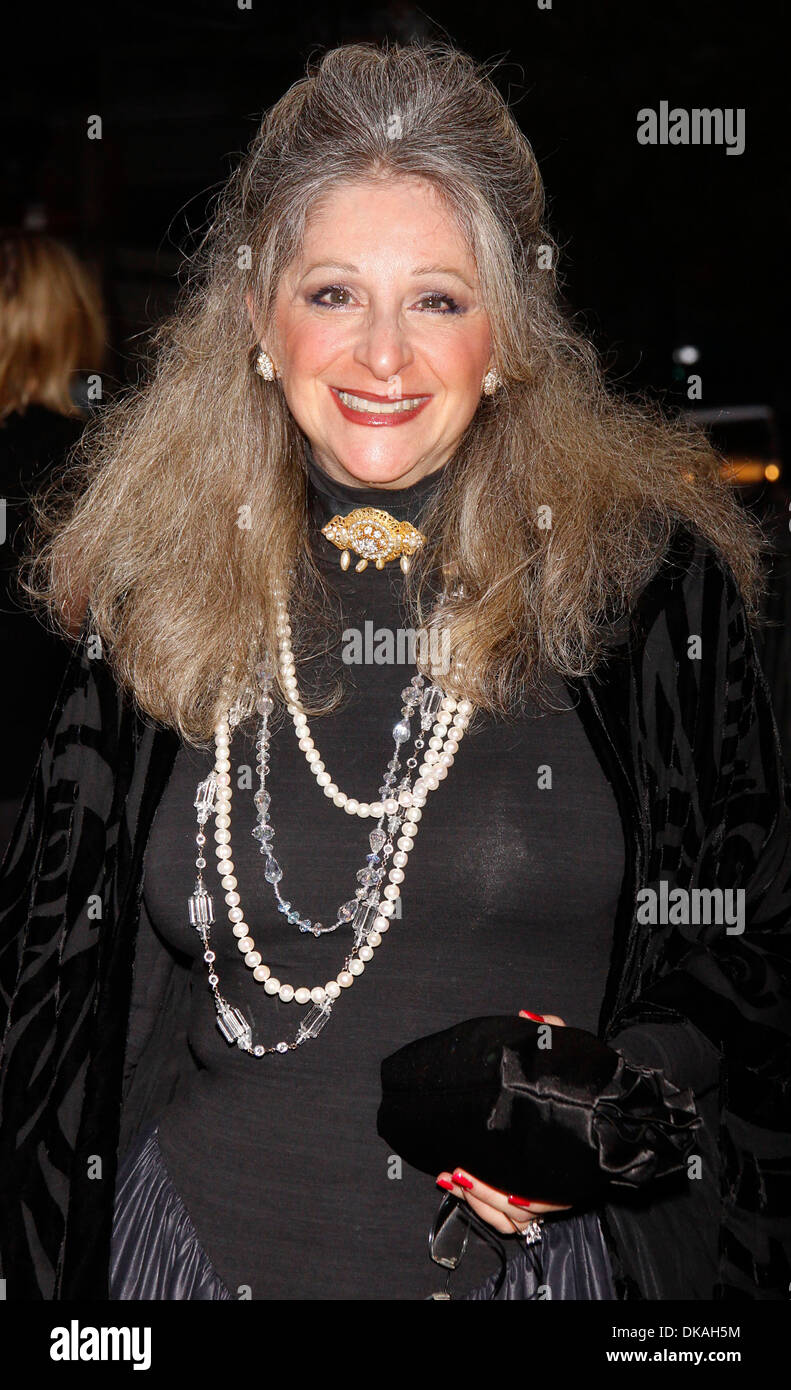 Julie Budd mémorial en hommage à Marvin Hamlisch tenue à Peter Jay Sharp Theatre à Juilliard School New York City USA - Banque D'Images