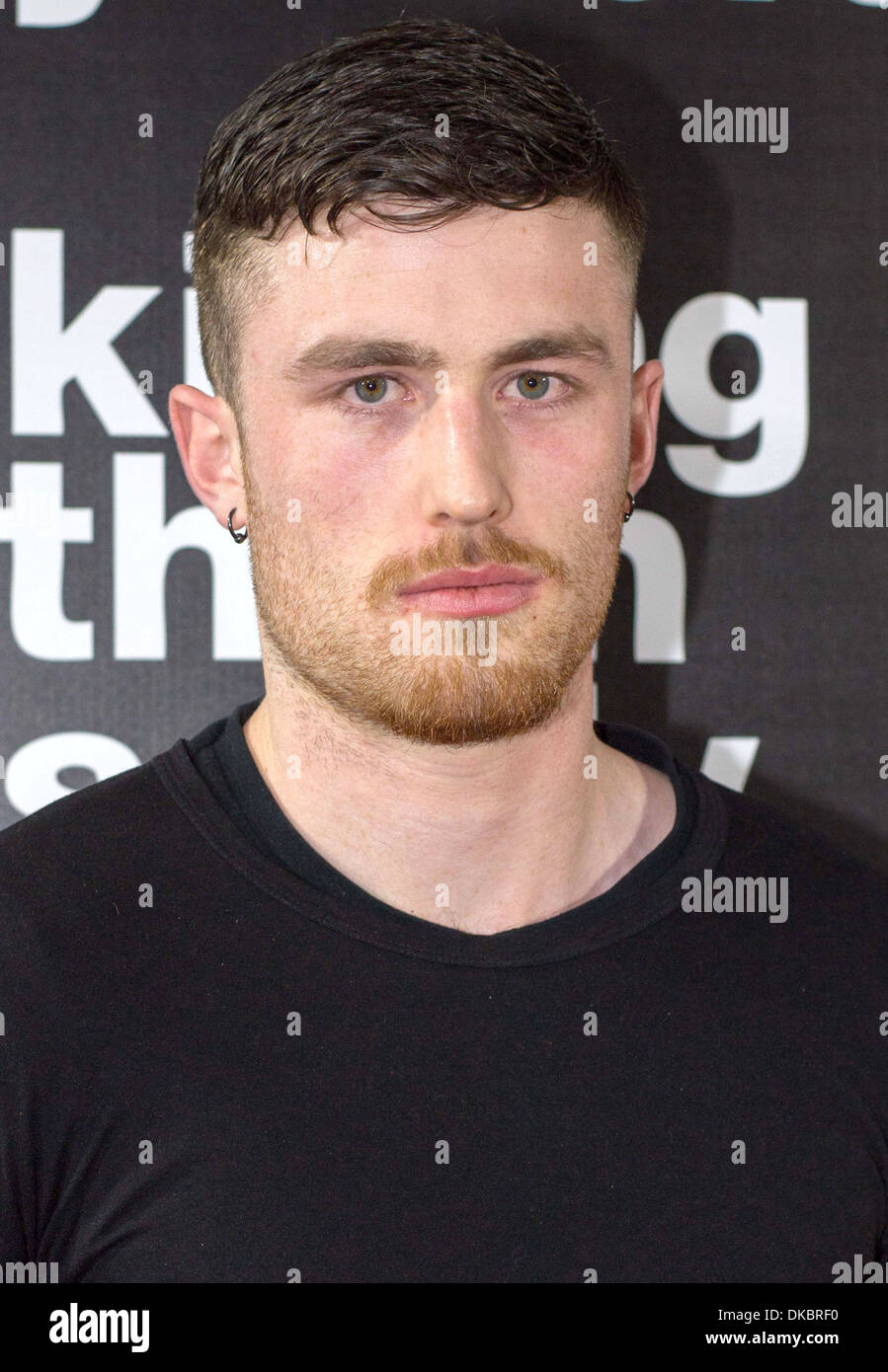 James Frecheville 'Tuer doux' premiere australienne à Circular Quay - Arrivées Sydney Australie - 24.09.12 Banque D'Images