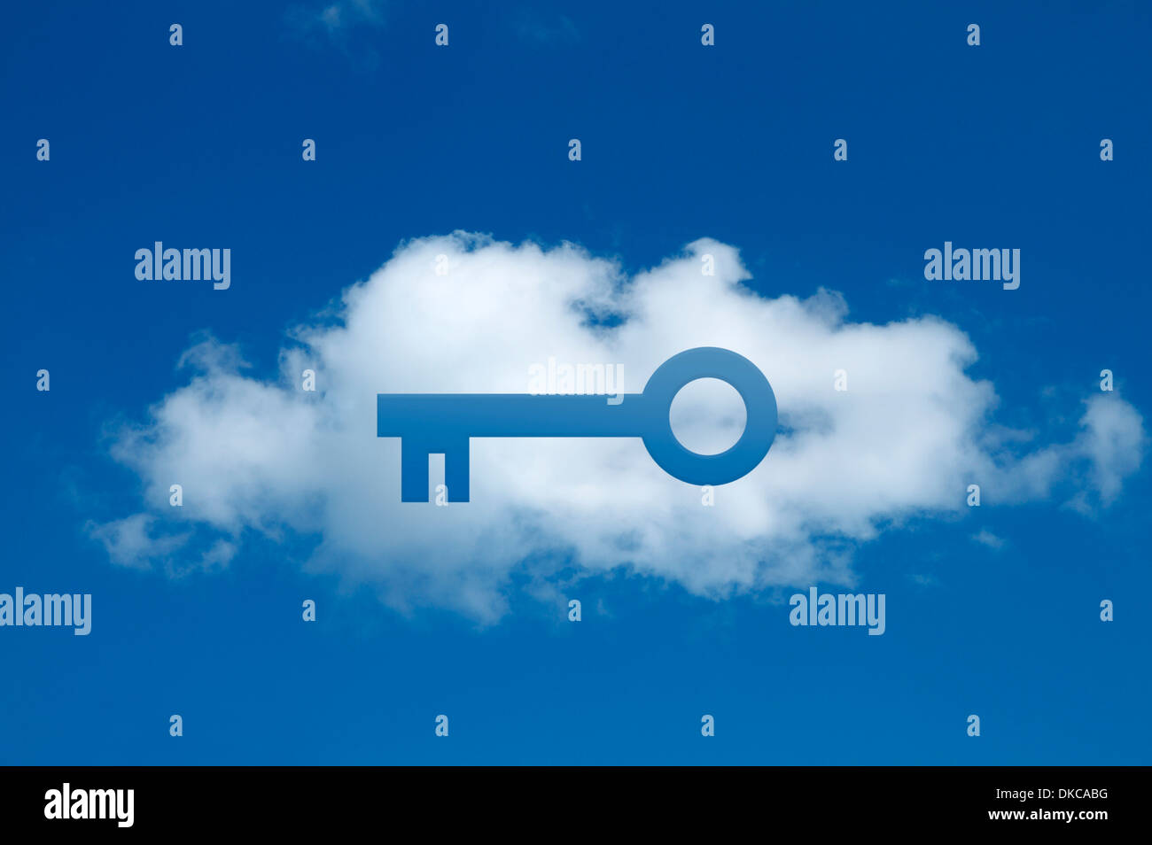 Digital composite of cloud avec forme clé découper, engagement cloud sécurisée Banque D'Images
