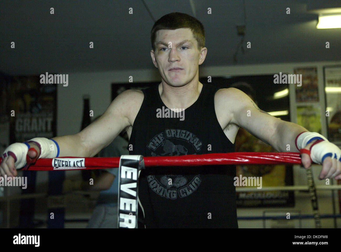 Jan 08, 2007 - Las Vegas, NV, USA - boxeur Ricky Hatton de Manchester, Angleterre arrive à Las Vegas. HATTON est la formation à Vegas pour son prochain combat pour le titre IBF Poids welter Jr contre JUAN URANGO à partir de la Colombie-Britannique, ils vont se battre à l'Hôtel Paris Hôtel & Casino sur 01-20-07. Les deux combattants sont invaincus. HATTON est la formation au sport MCCULLOUGH . Banque D'Images