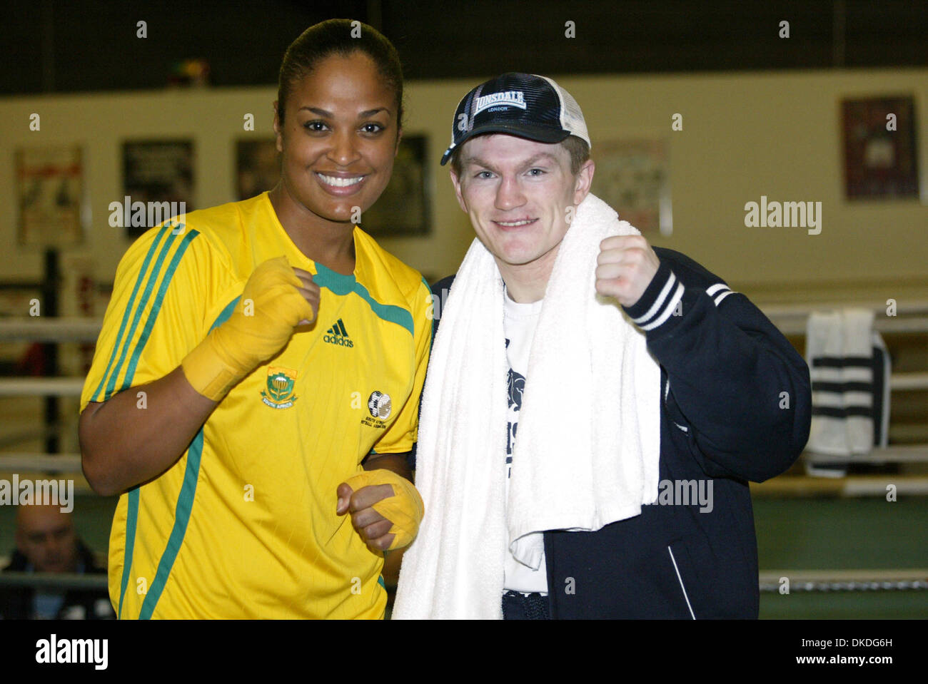 Jan 16, 2007 ; Las Vegas, NV, USA ; l'anglais Ricky Hatton & Boxer boxer Champion du Monde LAILA ALI en haut rang de sport à Las Vegas, Nevada pour la journée des médias pour l'Angleterre, Ricky Hatton vs Hitman'' Columbia's Juan Urango double fer ''. Les deux combattants sont invaincus, ils sont prévus pour lutter contre 01-20-2007 à Paris l'Hotel & Casino à Las Vegas pour l'IBF Poids welter Junior Championshi Banque D'Images