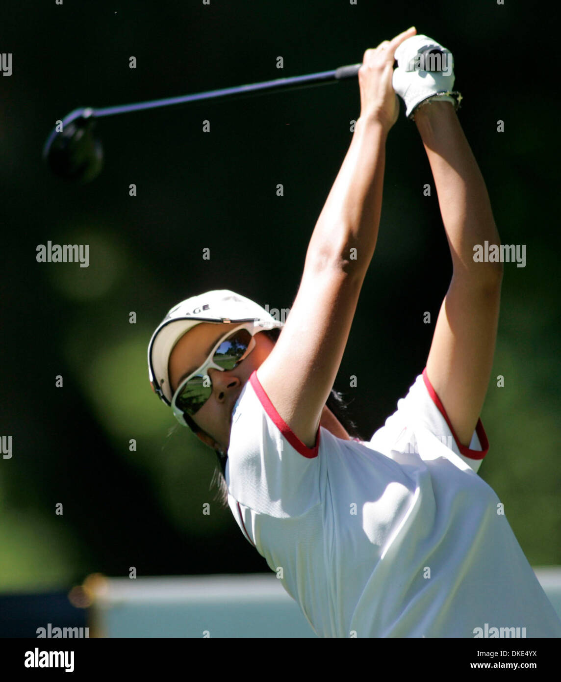 Aug 24, 2007 - Portland, OR, USA - AI MIYAZATO hits à partir de la 17e té au cours des le premier tour de la LPGA Safeway Classic. Gustafson a terminé le tour est arrivé en première place dans six-sous. (Crédit Image : © Richard Clement/ZUMA Press) Banque D'Images