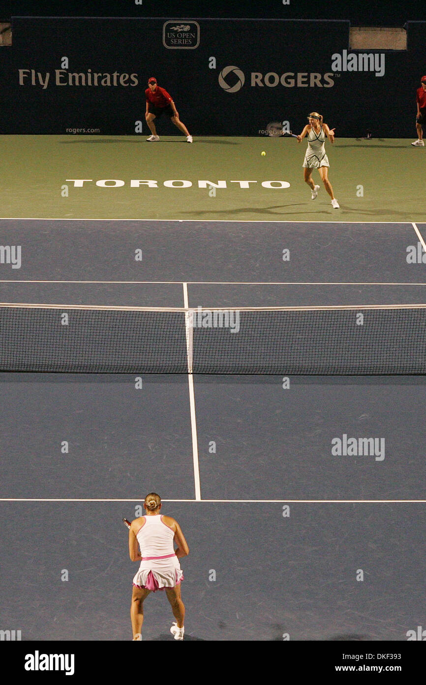 17 Août 2009 : Maria Sharapova La Russie joue et va à l'encontre d'autres Fédération de Nadia Petrova en deux sets-le troisième jour à la Women's Tennis Coupe Rogers a joué au Centre Rexall, à l'Université York à Toronto, ON. (Crédit Image : © Global/ZUMApress.com) Southcreek Banque D'Images
